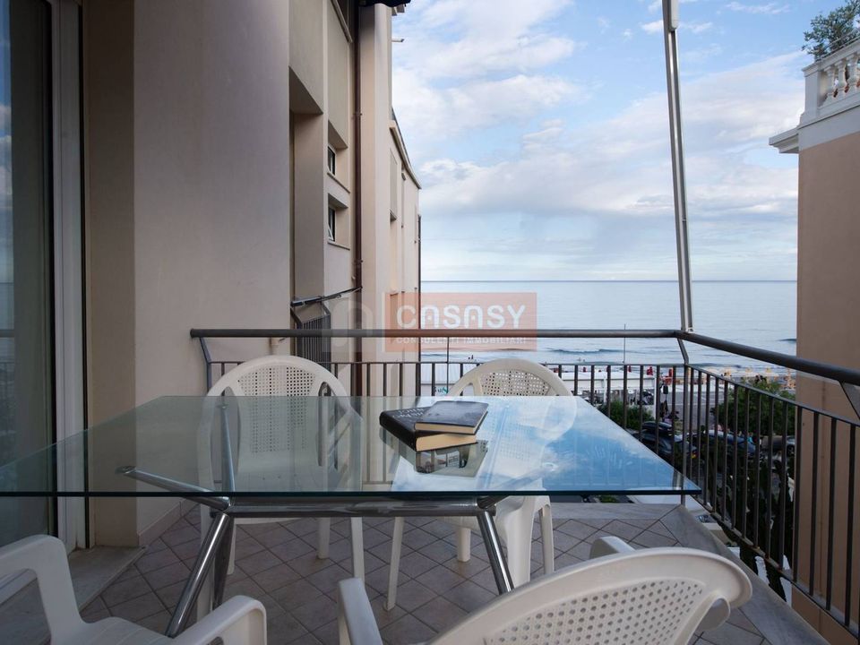Lejlighed i Alassio, Savona - foto 1