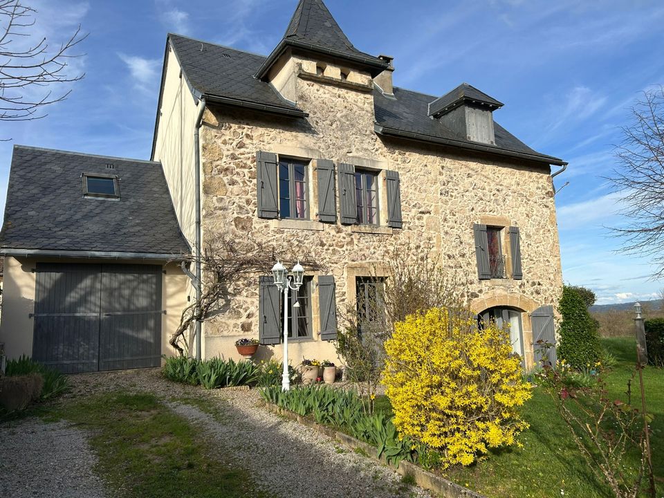 Villa i Lanuéjouls, Aveyron - foto 1