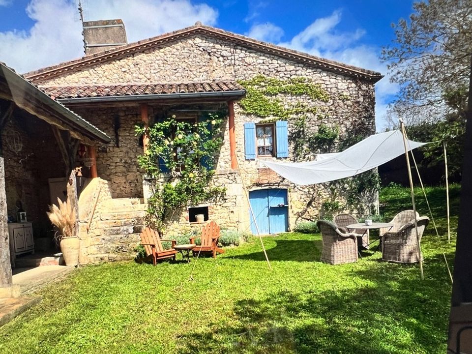 Landejendom i Penne-d'Agenais, Lot-et-Garonne - foto 1