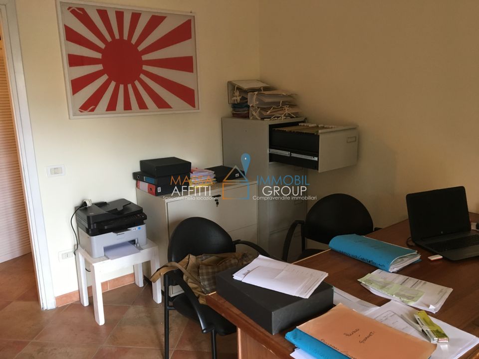 L'establiment comercial a Massa, Massa and Carrara - foto 4