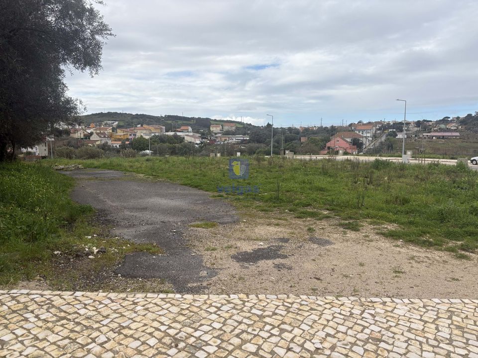 Helårsgrund i Rio de Mouro-Estacao, Lisbon - foto 2