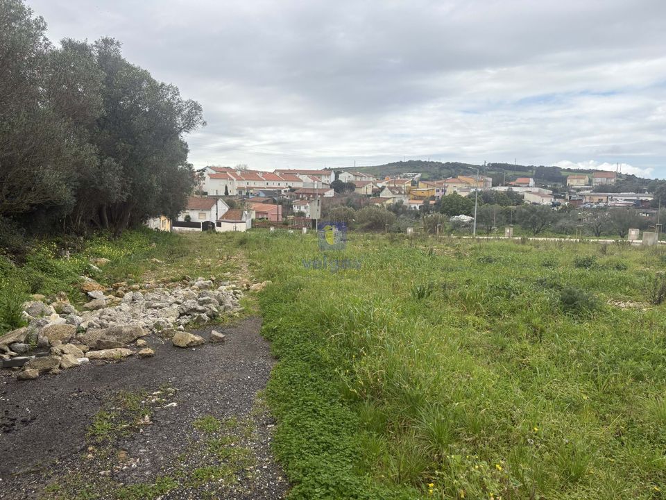 Helårsgrund i Rio de Mouro-Estacao, Lisbon - foto 4