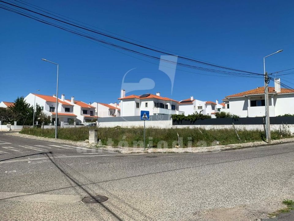 Erhvervsejendom i Rio de Mouro-Estacao, Lisbon - foto 1