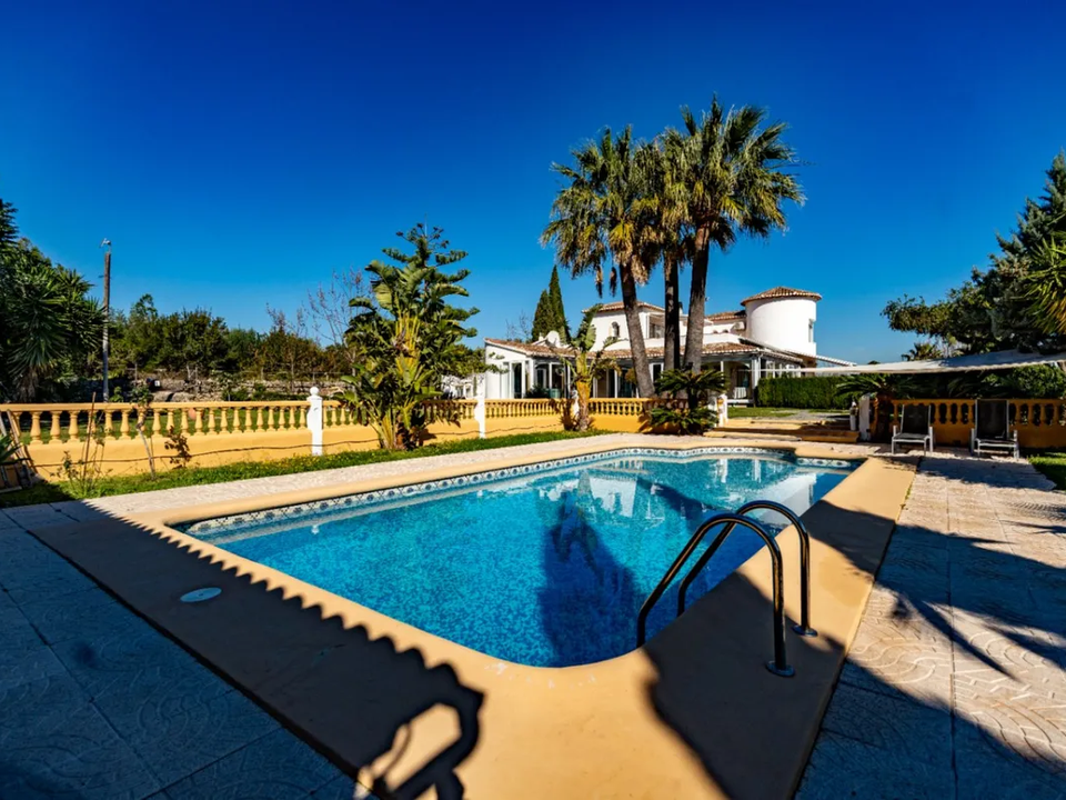 Villa a La Sella, Alicante - foto 1