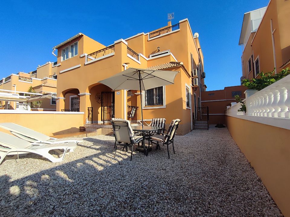 Villa i Los Altos, Alicante - foto 1