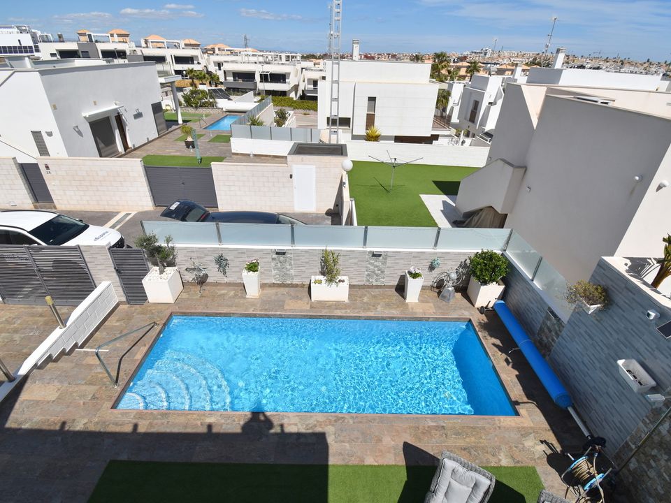 Villa i Villamartin, Alicante - foto 2