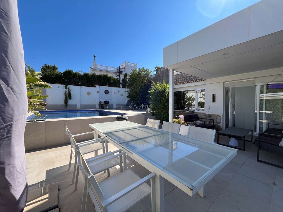 Villa i Torrevieja, Alicante - foto 1