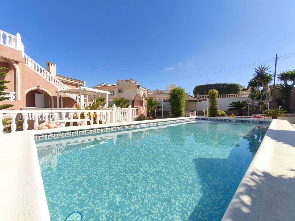 Villa i Ciudad Quesada, Alicante - foto 1