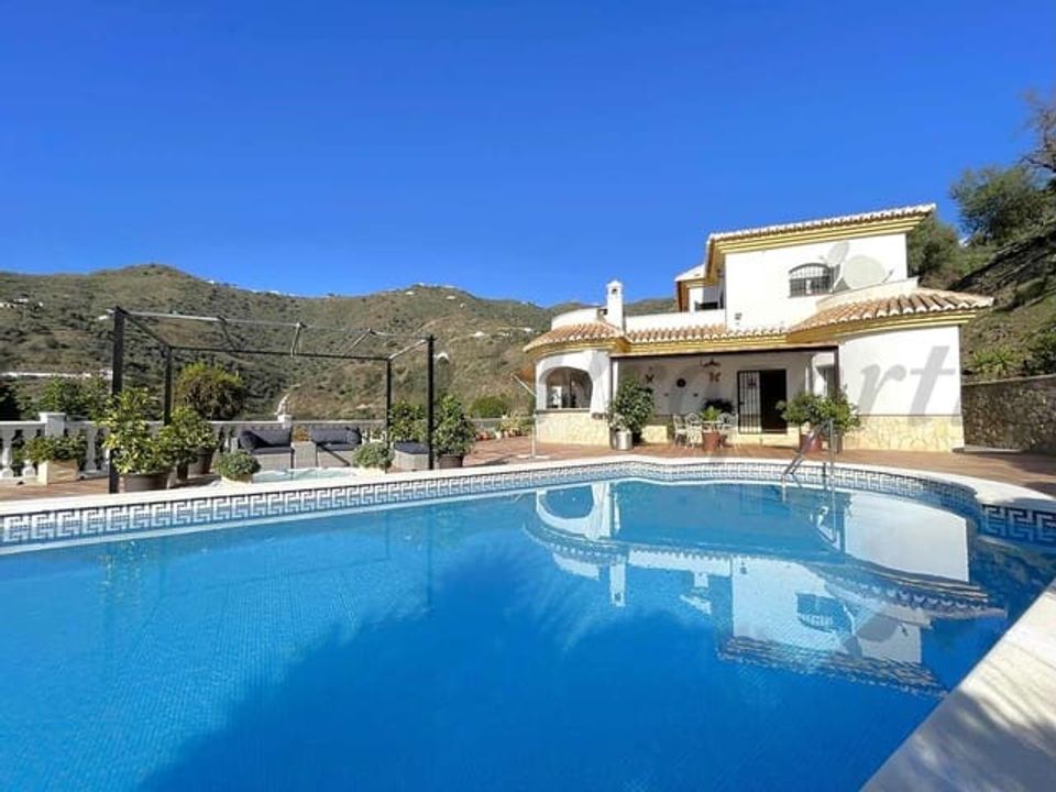Finca i Arenas De Velez, Malaga - foto 1