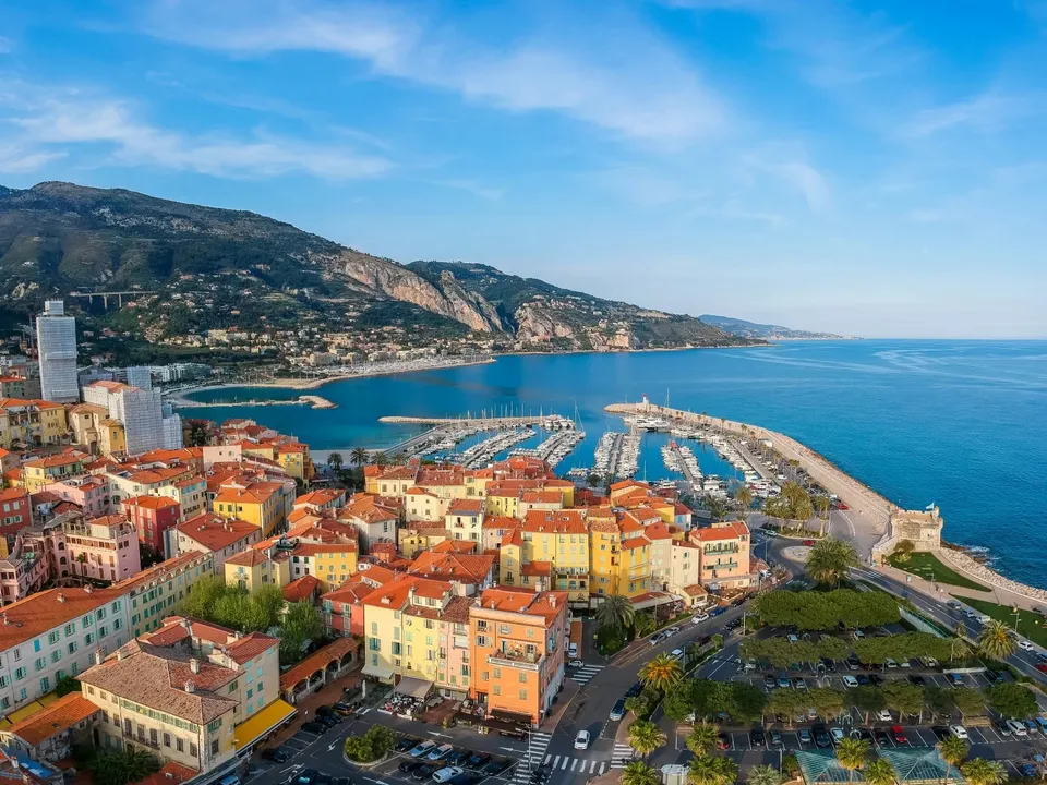 Lejlighed i Menton, Alpes-Maritimes - foto 1