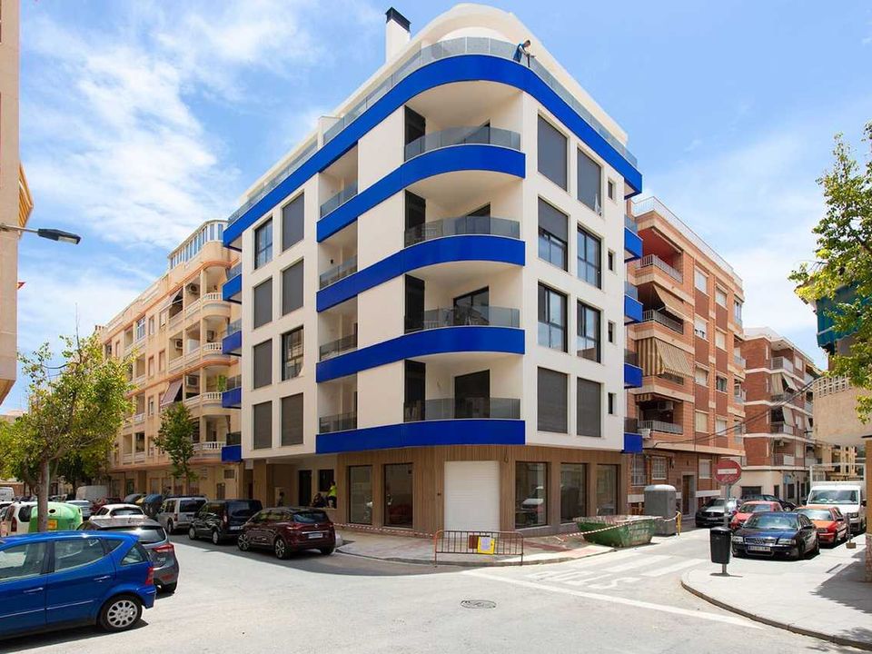 Lejlighed i Torrevieja, Alicante - foto 1