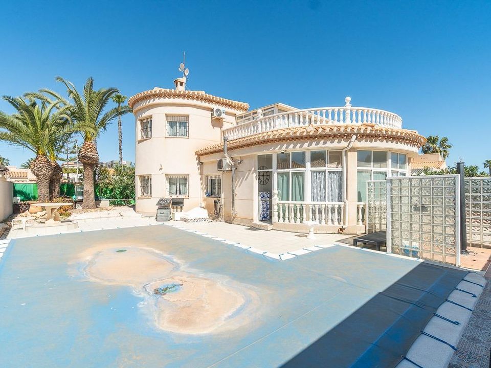 Villa i Playa Flamenca, Alicante - foto 1