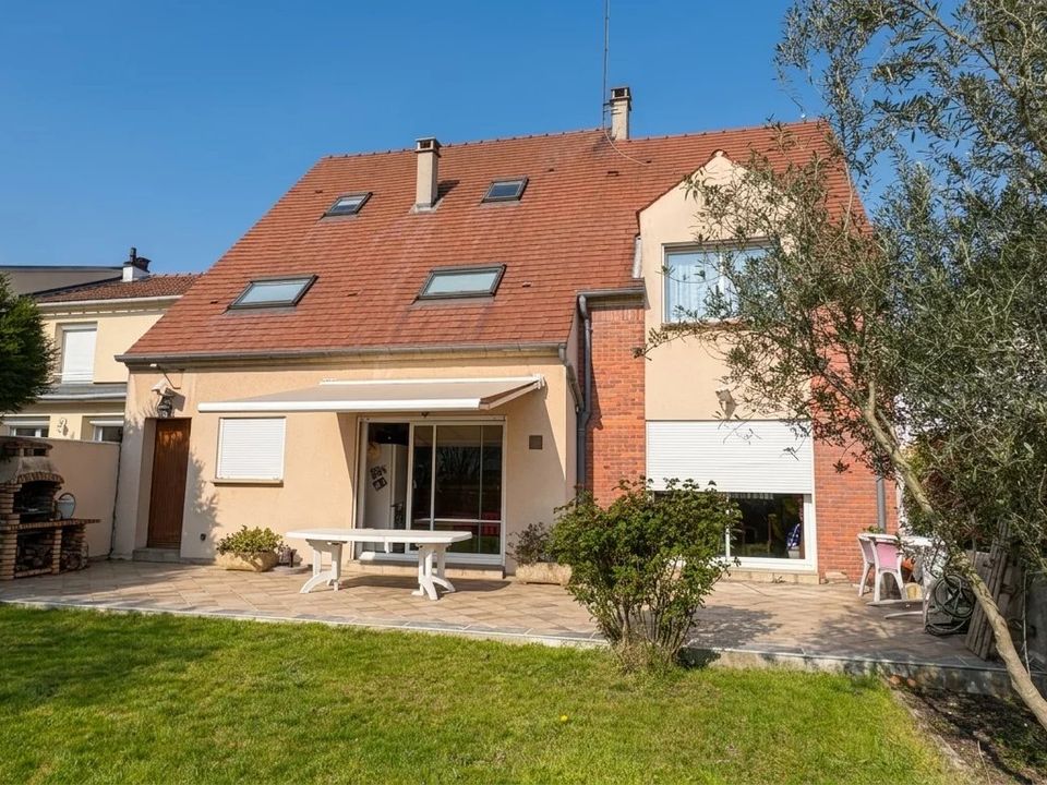 Villa i Villemomble, Seine-Saint-Denis - foto 1