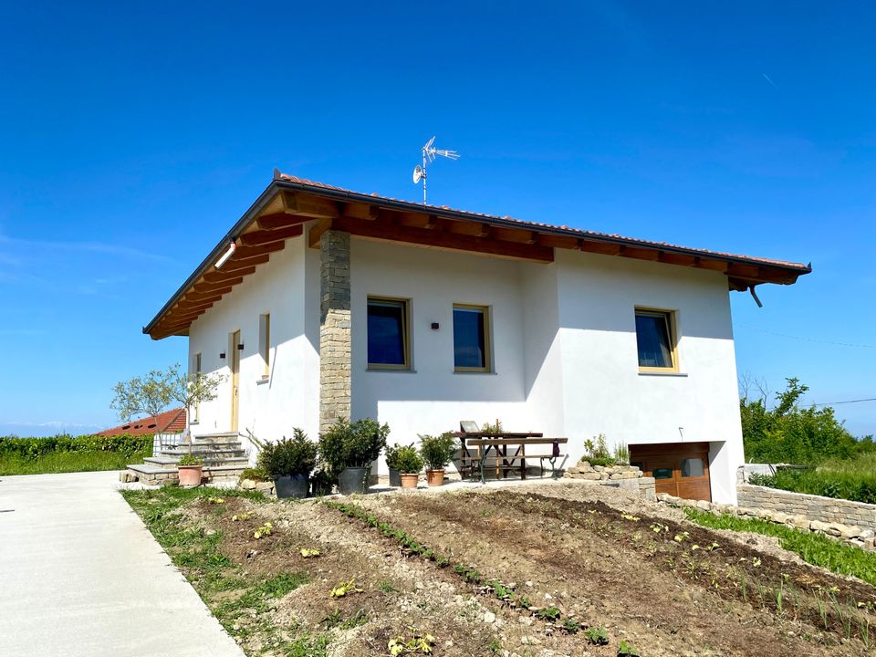 Villa i Serravalle Langhe, Cuneo - bilde 2