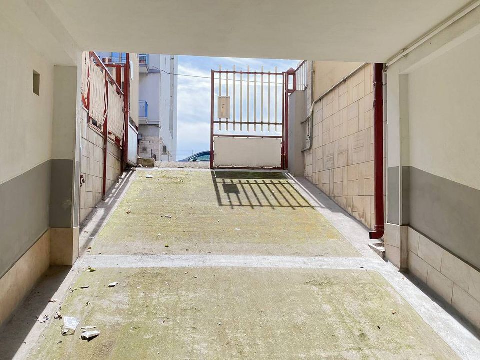 Parkeringsplass i Manfredonia, Foggia - bilde 3