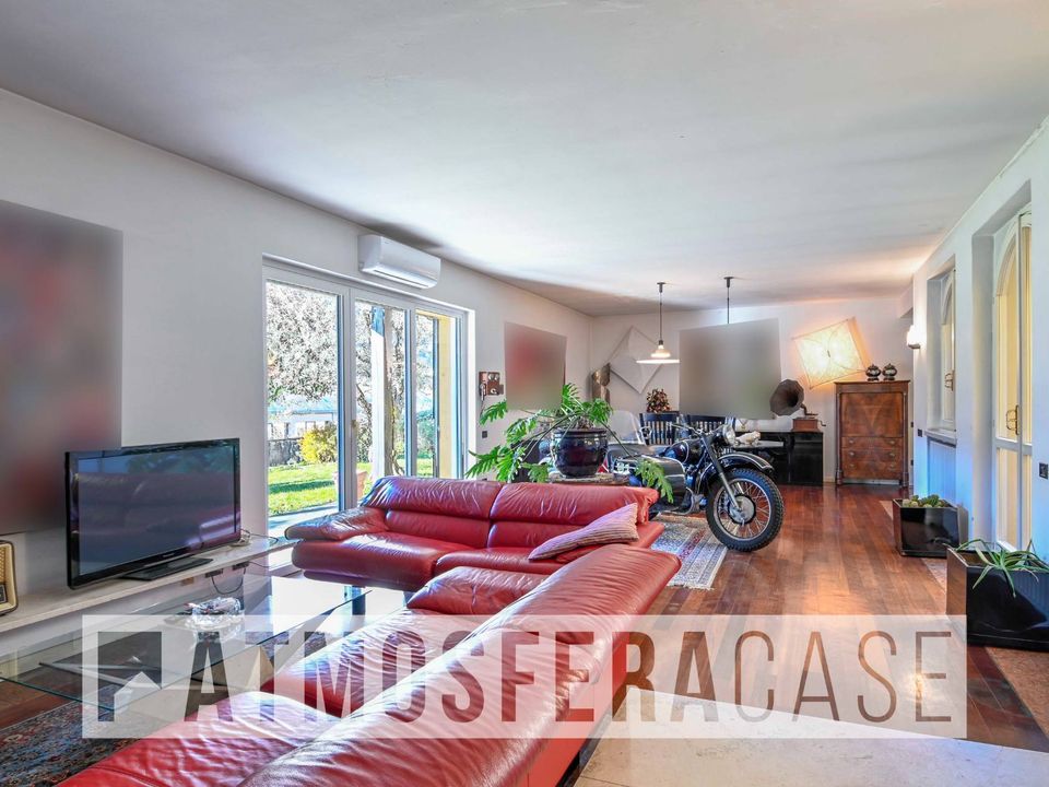 Villa a Zogno, Bergamo - foto 1