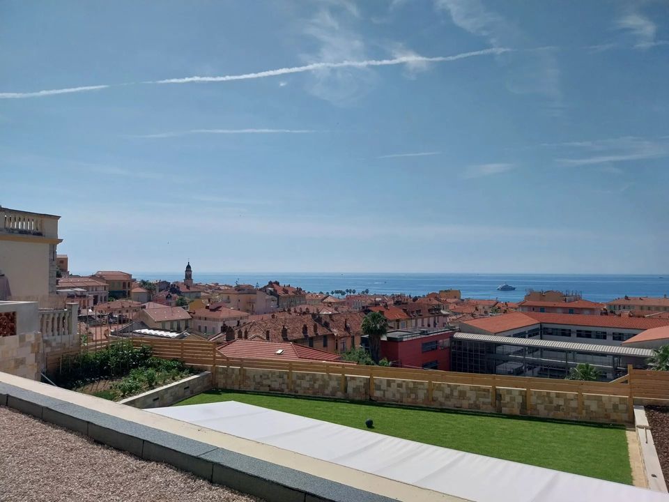 Lejlighed i Menton, Alpes-Maritimes - foto 2