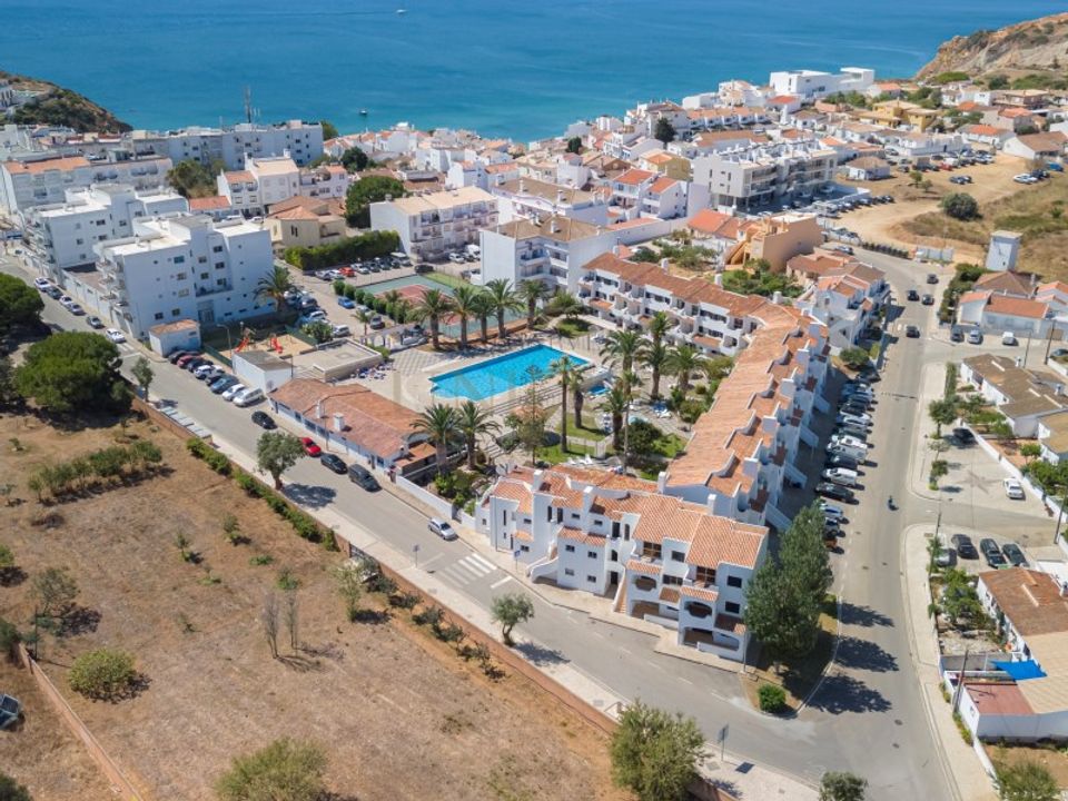 Byhus i Budens, Faro - foto 1