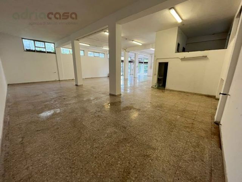 Erhvervsejendom i Riccione, Rimini - foto 2
