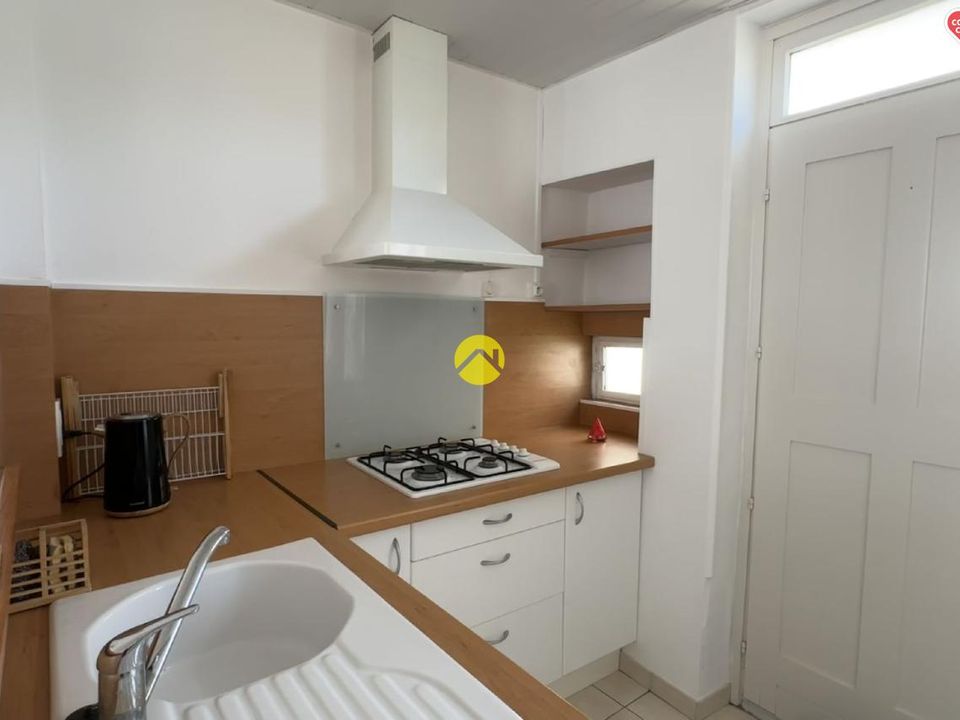 Villa in Saint-Amand-Montrond, Cher - photo 3