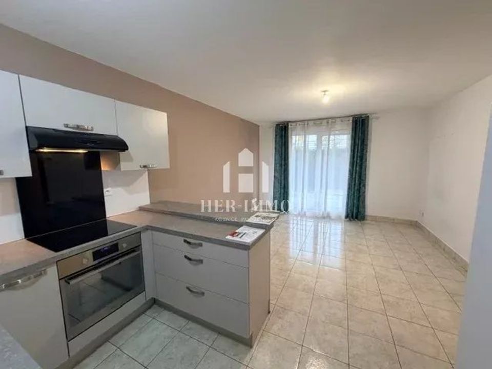 Apartament a Audun-le-Tiche, Moselle - foto 1