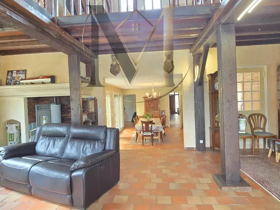 Villa i Morlaas, Pyrenees-Atlantiques - bilde 1