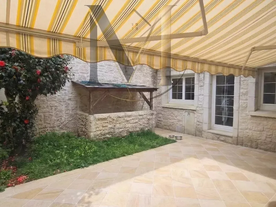 Villa i Morlaas, Pyrenees-Atlantiques - bilde 3
