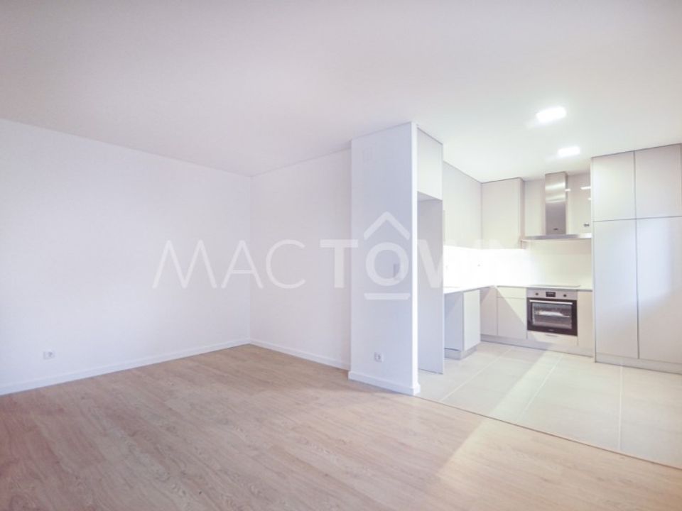 Lejlighed i Camarate, Lisbon - foto 4