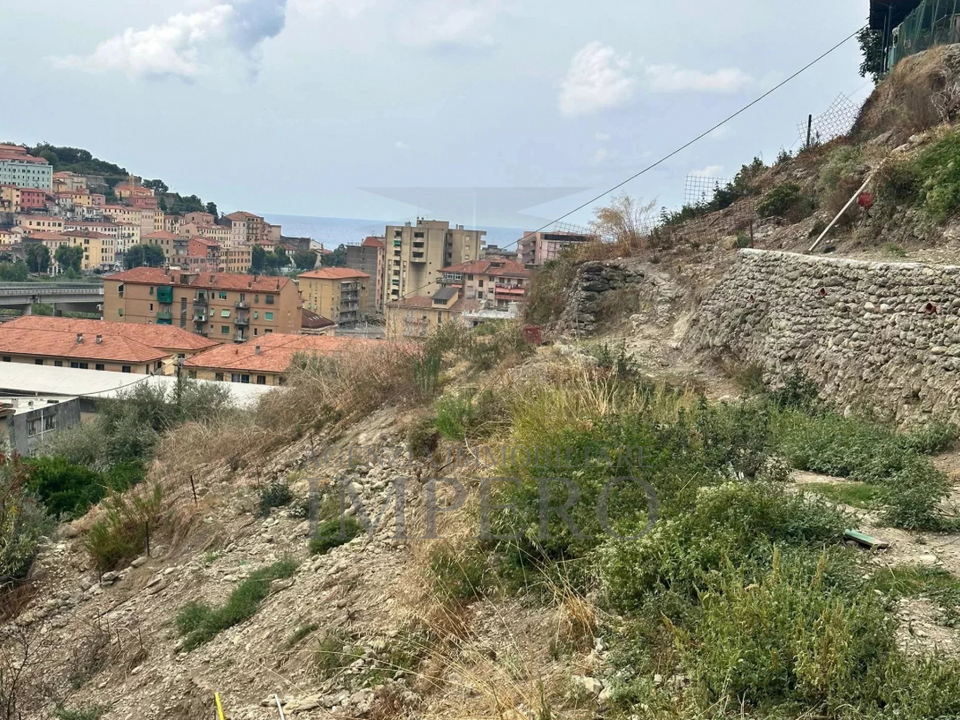 Erhvervsejendom i Ventimiglia, Imperia - foto 1