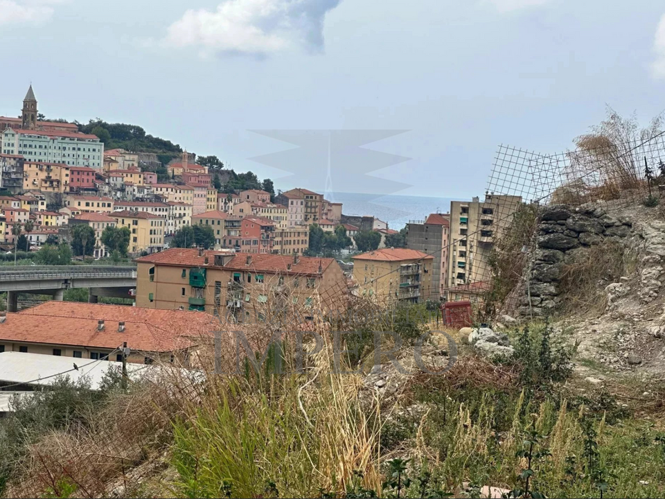 Erhvervsejendom i Ventimiglia, Imperia - foto 2