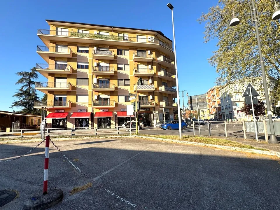 Apartament a Frosinone, Frosinone - foto 2