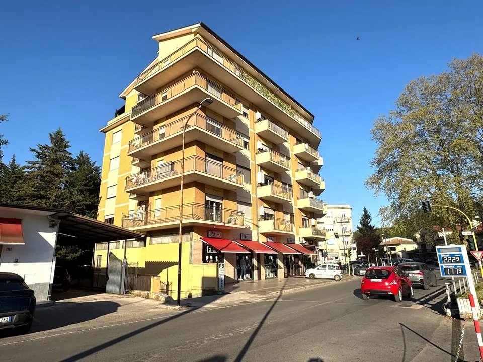 Apartament a Frosinone, Frosinone - foto 1