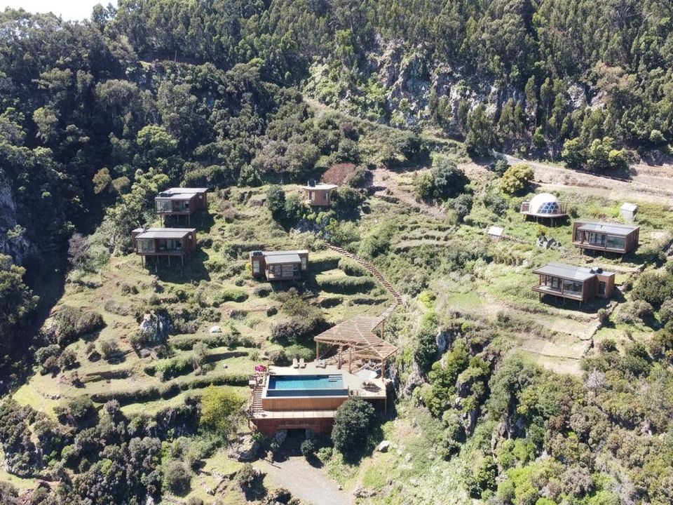 Helårsgrund i Santa Cruz, Madeira - foto 1