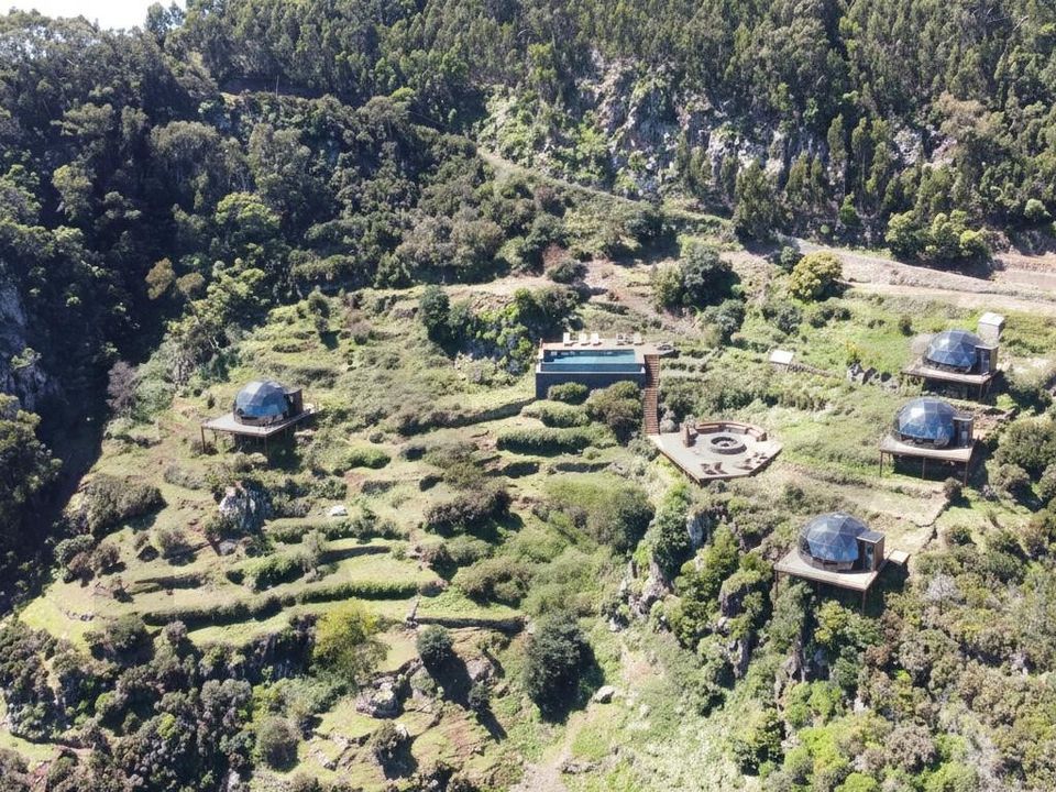 Helårsgrund i Santa Cruz, Madeira - foto 2