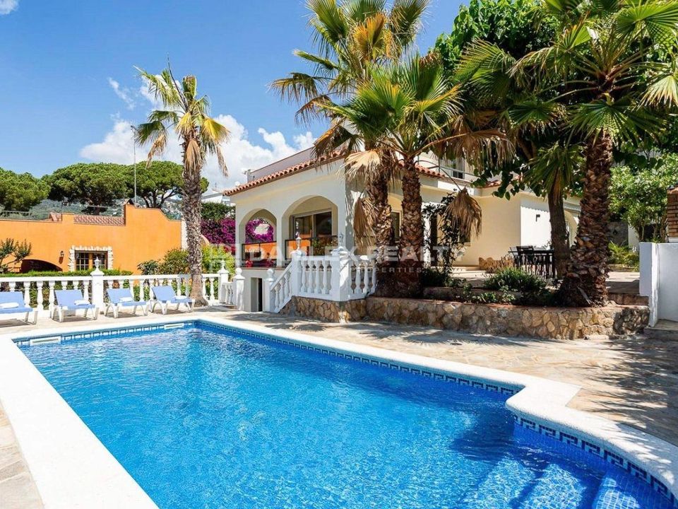 Villa i Lloret De Mar, Gerona - foto 1