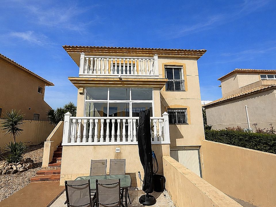 Villa a Castalla, Alicante - foto 1