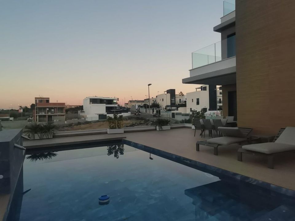 Villa i Orihuela Costa, Alicante - foto 2