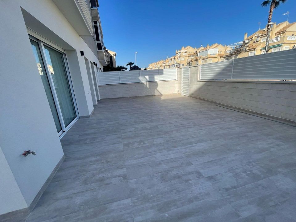 Lejlighed i Torrevieja, Alicante - foto 4