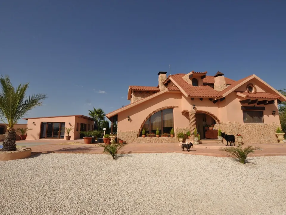 Villa i Pinoso, Alicante - foto 1