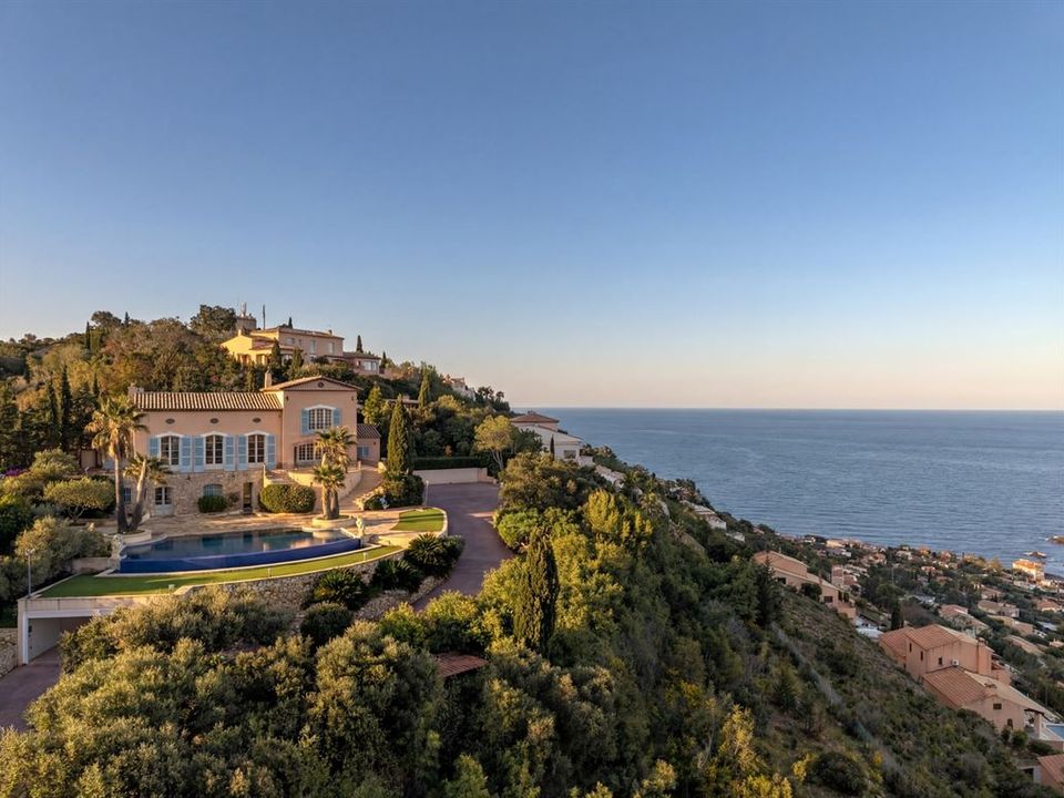 Villa i Saint-Raphael, Var - bilde 2