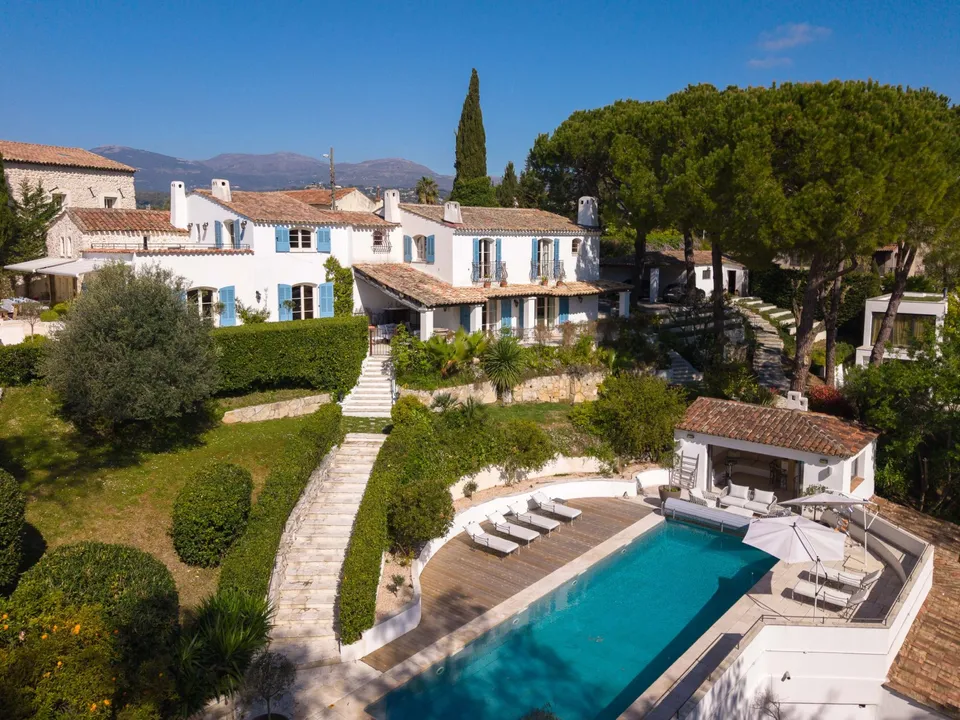 Villa i Saint-Paul-de-Vence, Alpes-Maritimes - foto 1