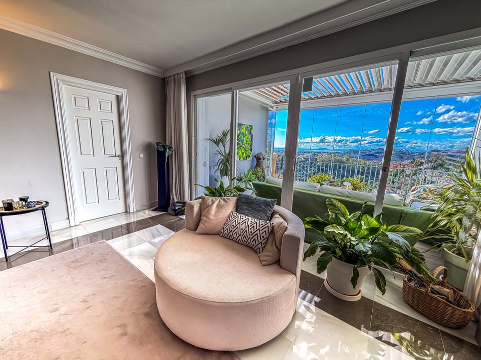 Penthouse i Benahavis, Malaga - foto 1
