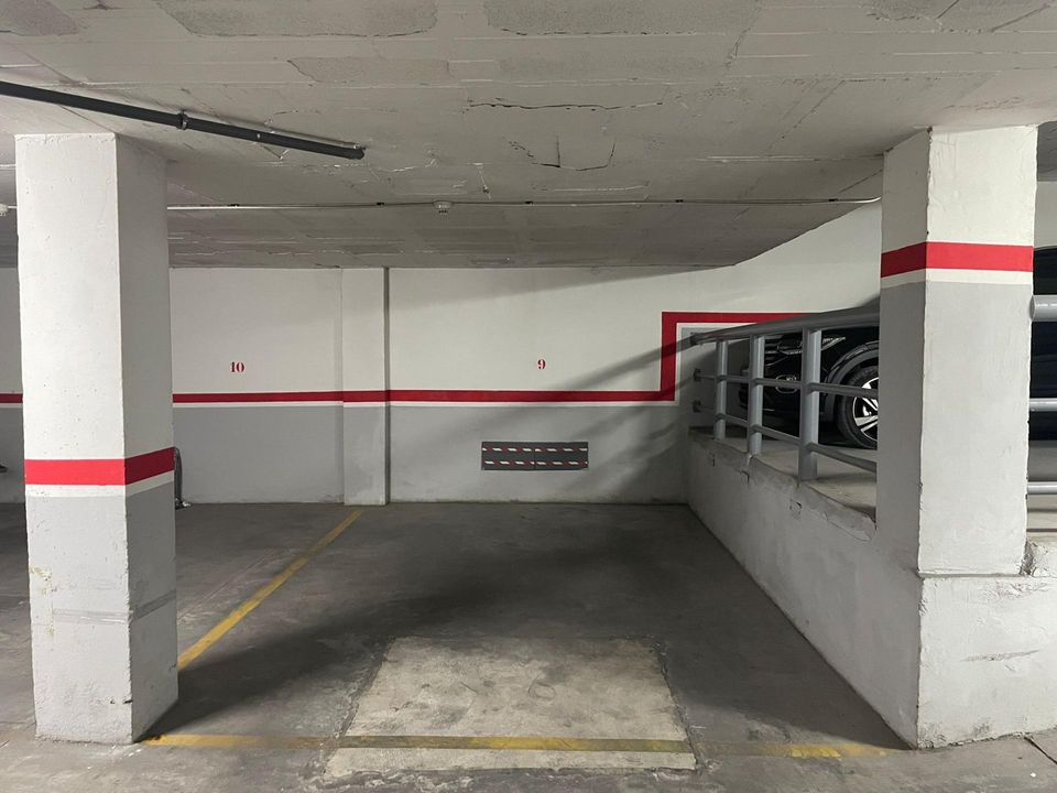 Parkeringsplads i Torrevieja, Alicante - foto 1