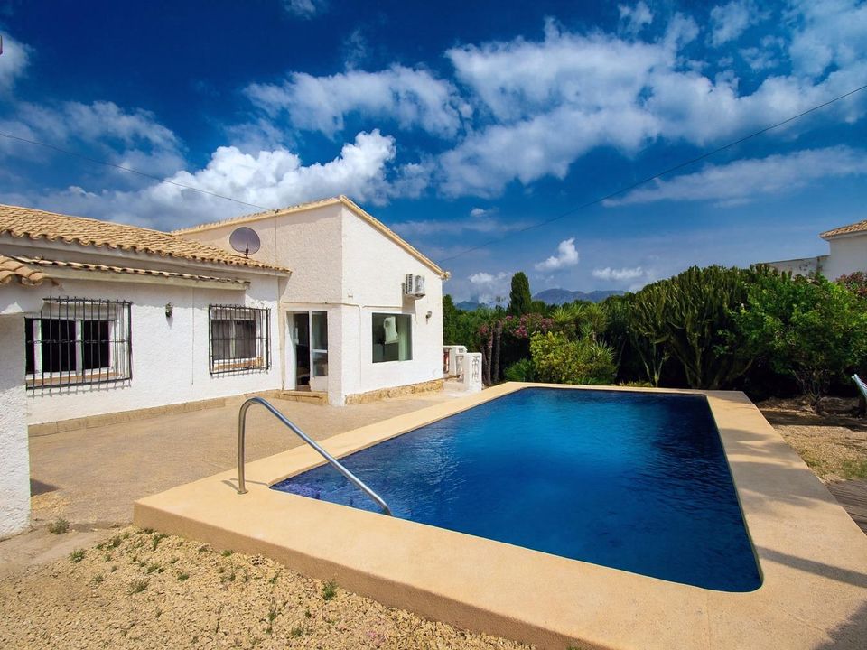 Villa i Alfaz del Pi, Alicante - foto 1