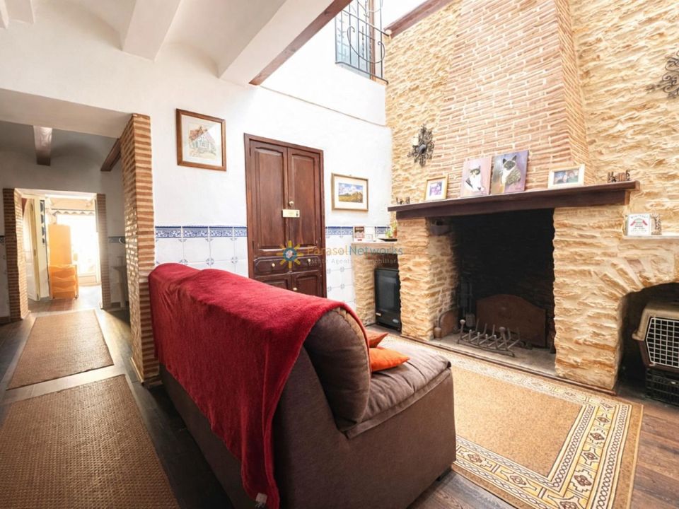 Landsbyhus i El Palomar, Valencia - foto 2