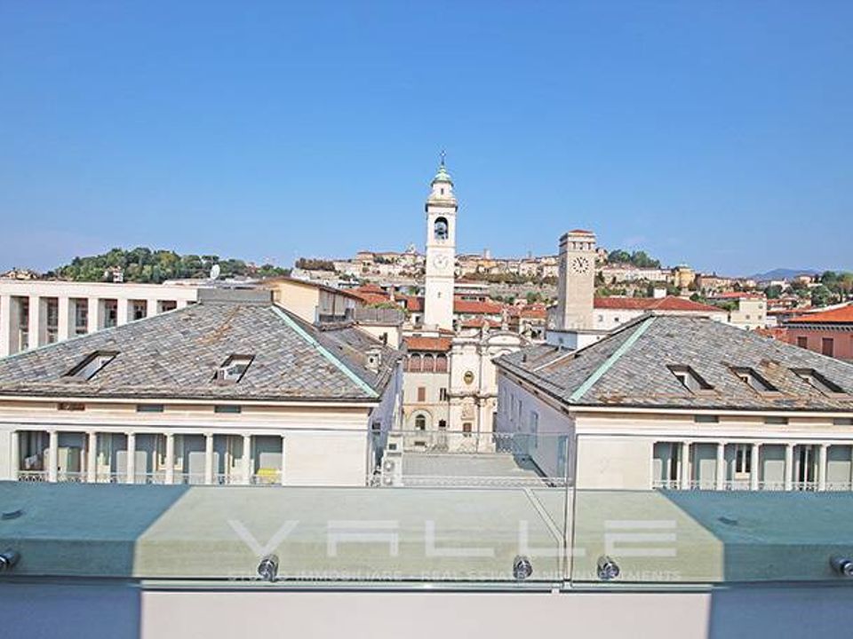 Lejlighed i Bergamo, Bergamo - foto 2