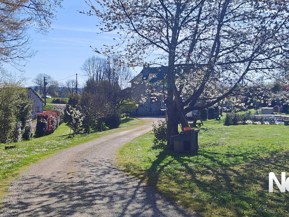 Masia a Sainte-Fereole, Correze - foto 2