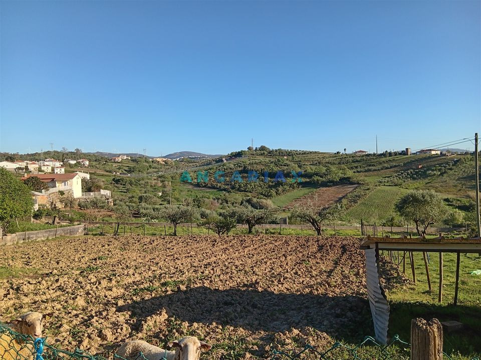 Helårsgrund i Batalha, Leiria - foto 1