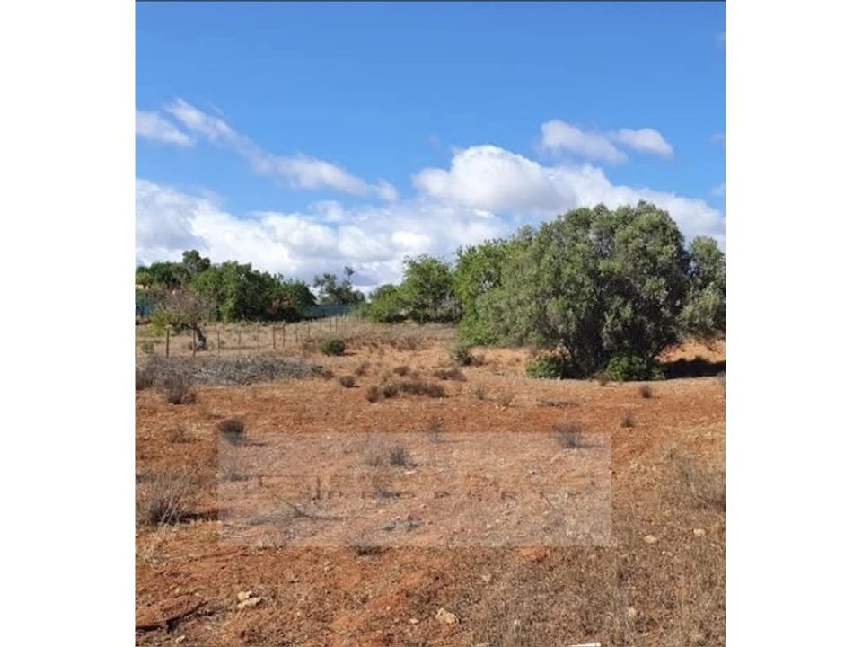 Helårsgrund i Faro, Faro - foto 1