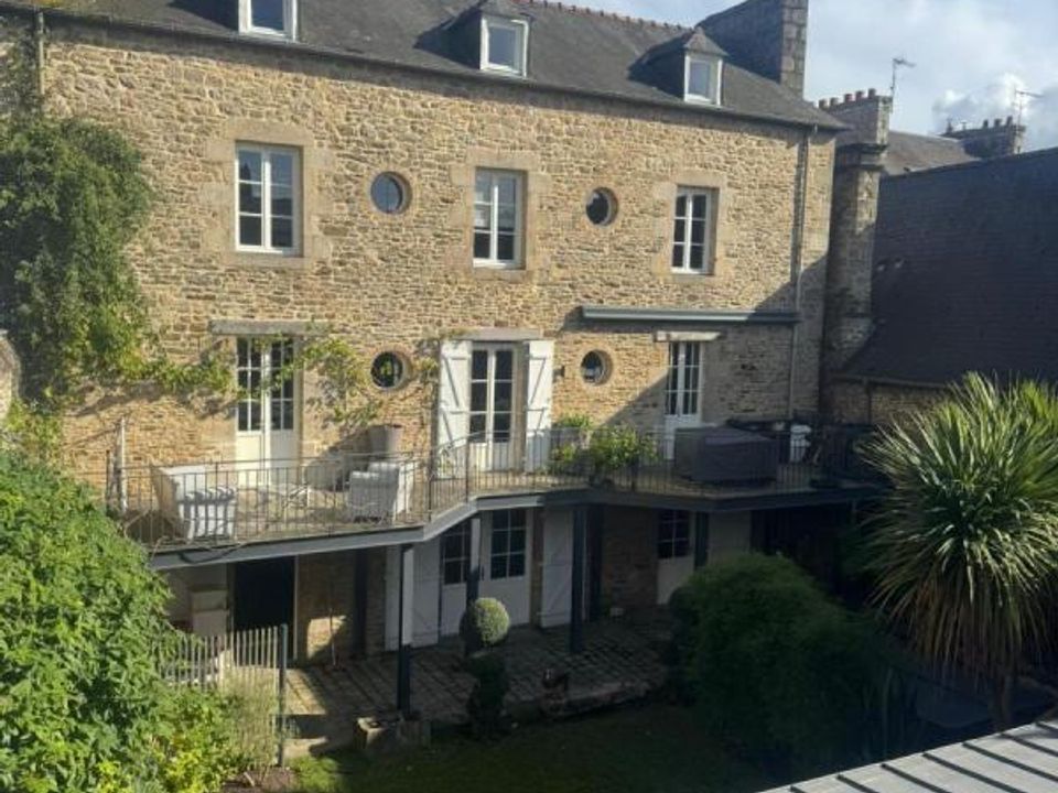 Villa i Dinan, Cotes-d'Armor - bilde 1